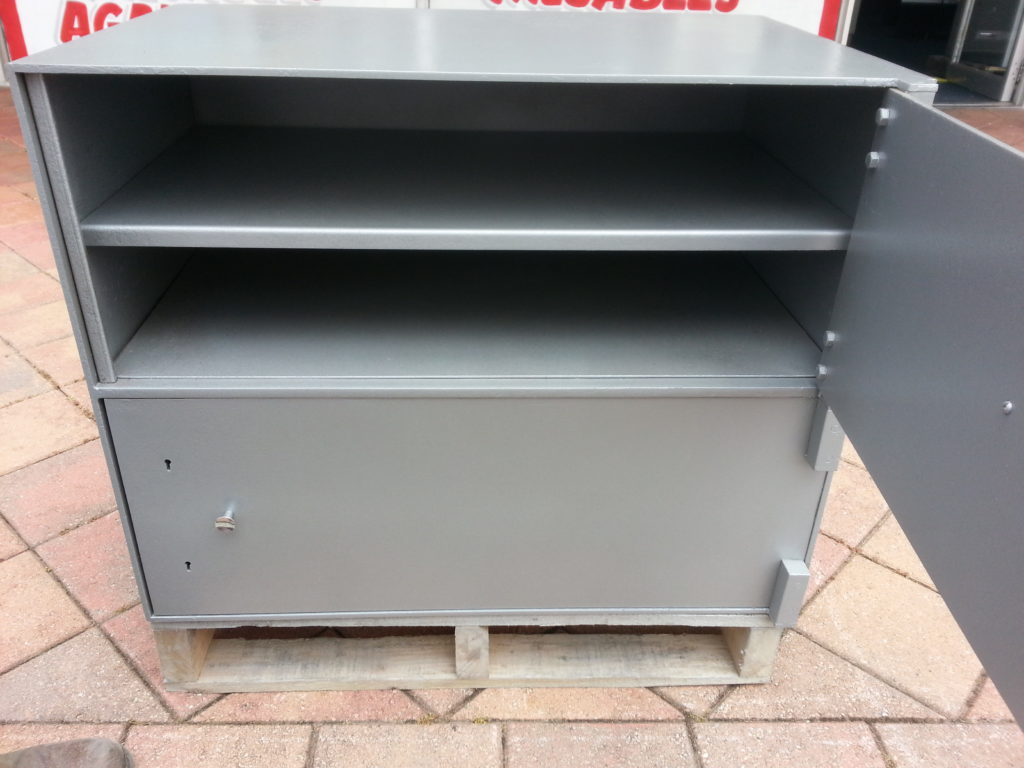 Chubb Bankers Cabinet- Code:2043