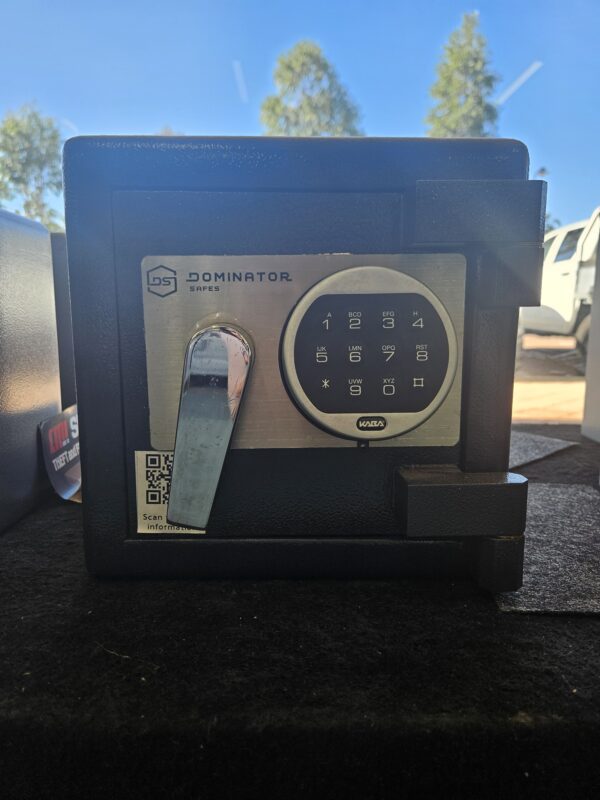 Dominator Pistol Safe