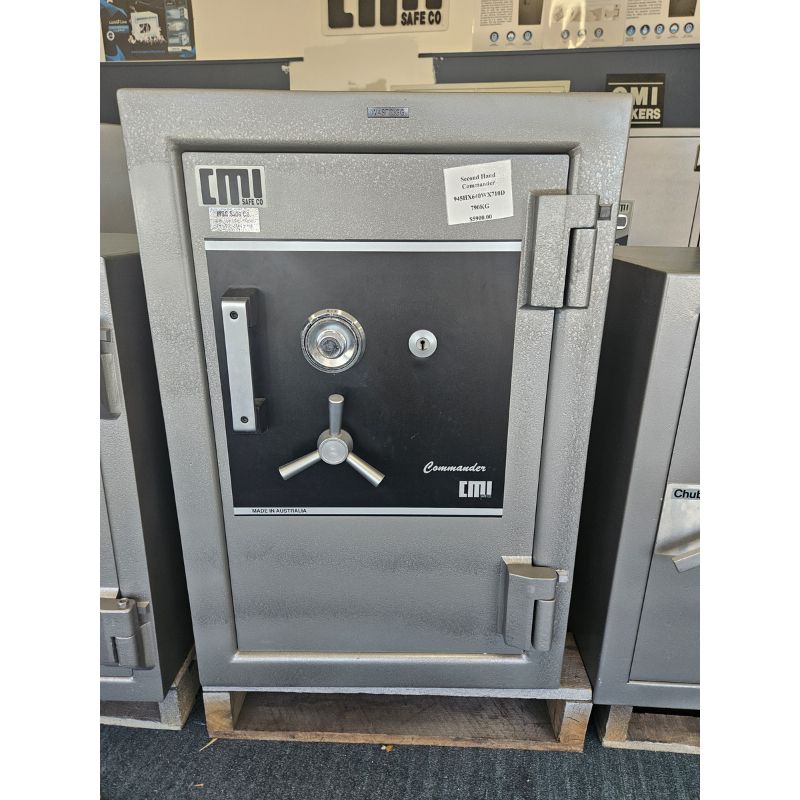 CMI Commander CR3 Safe