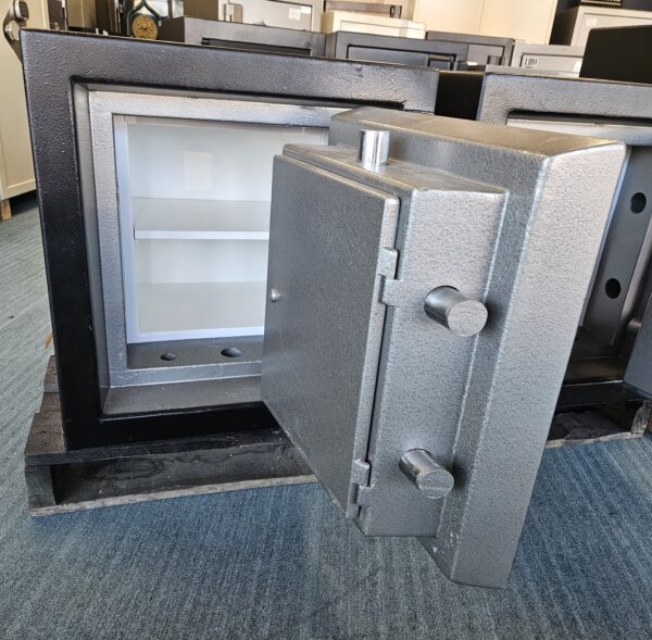 Lord TDR Safe - Image 2